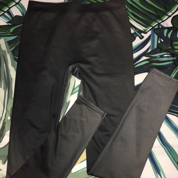 Tights - Picture 2 of 3